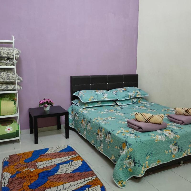 D'Q Putra Homestay Melaka Esterno foto