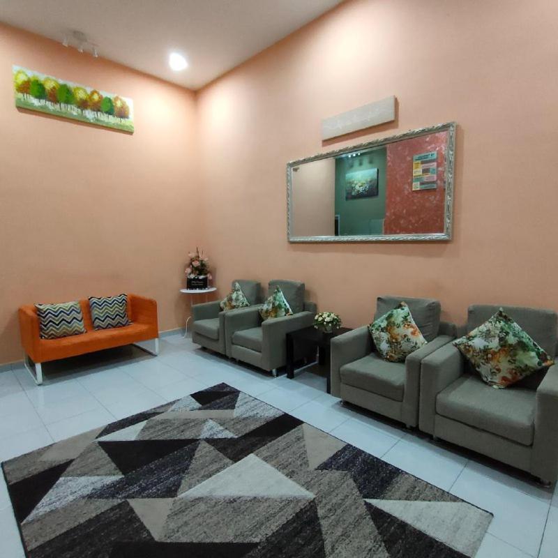 D'Q Putra Homestay Melaka Esterno foto